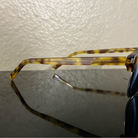 YSL Sunglasses - Picture 6 of 6